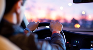 Kinh Nghiệm Học Lái Xe Ô Tô Cho Người Mới Bắt Đầu Tại BMT